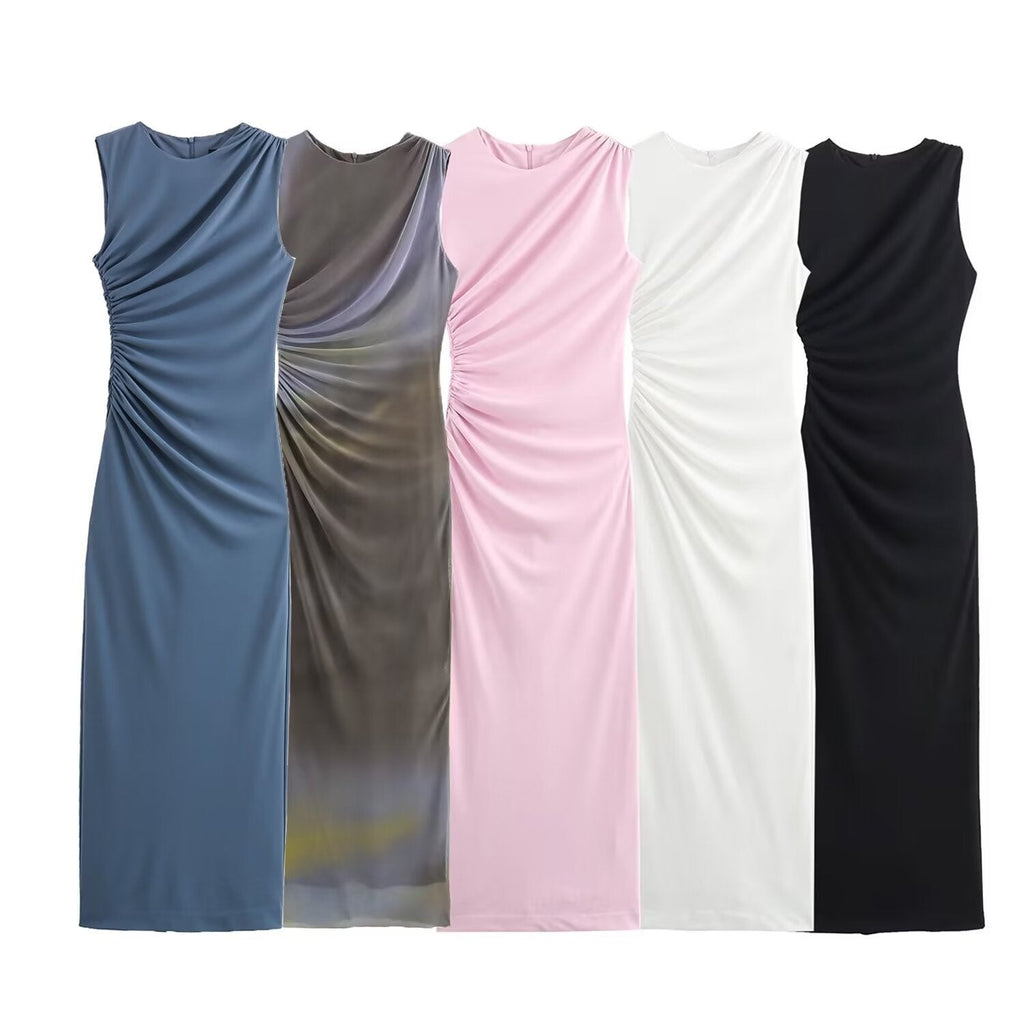 ValenzoraMODE | Solid Color Round Neck Sleeveless Pleated Slim Fit Dress