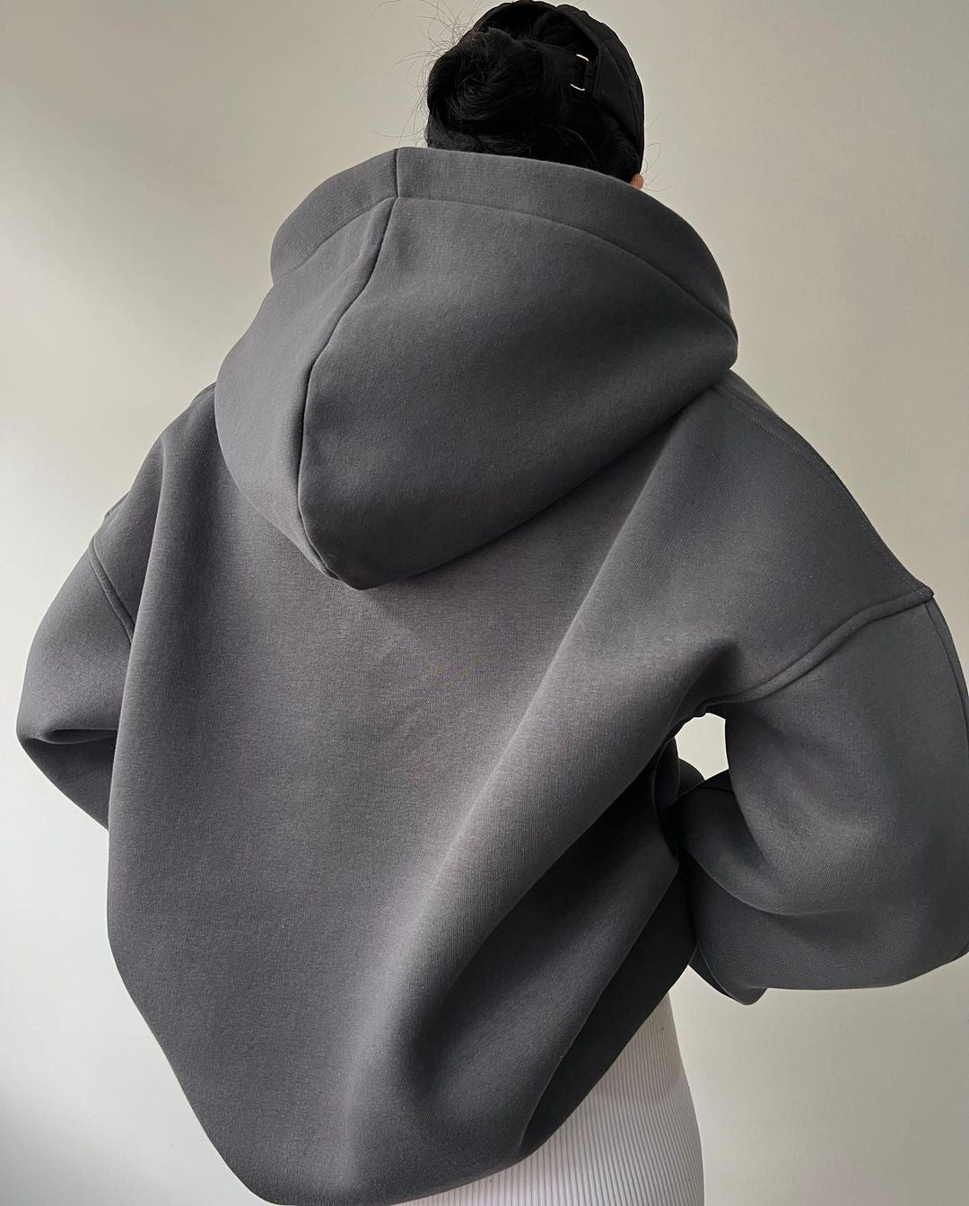 Oversized Hoodie für Damen mit Kängurutasche und bequemer Passform, Größe S