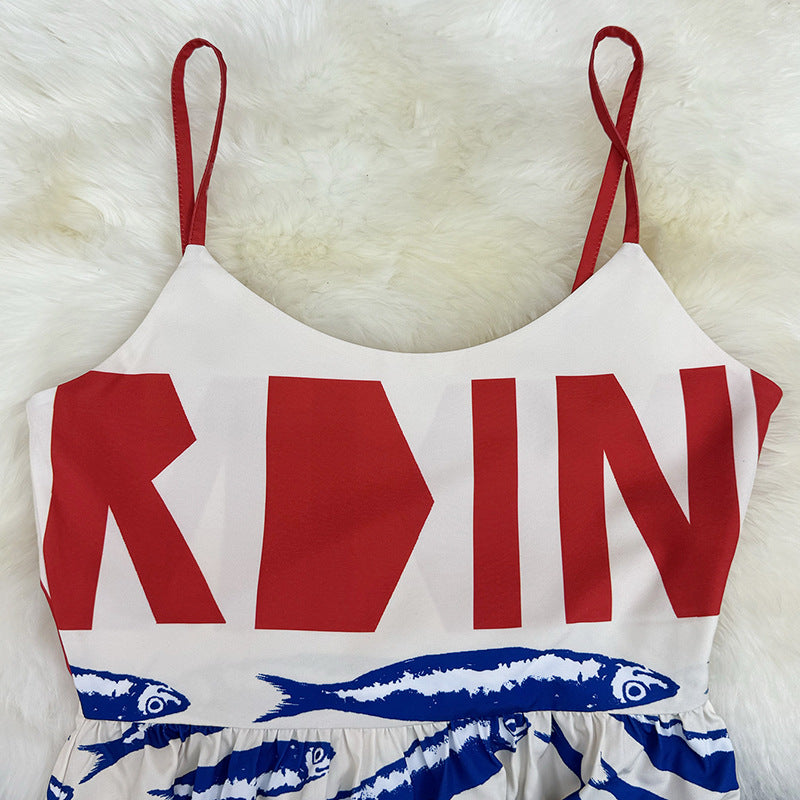 Women's midi dress with eye-catching graphic print and swing skirt, size S