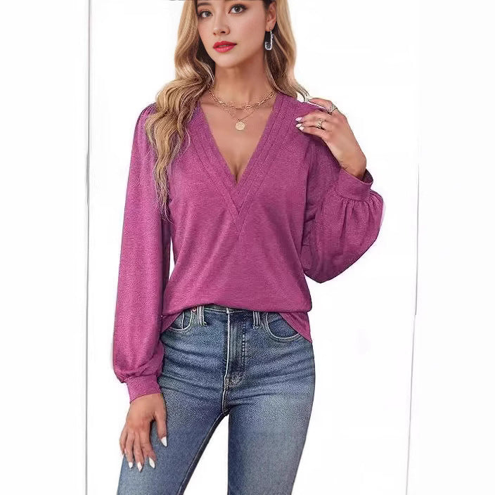 Comfortable women's shirt with V-neck and long sleeves, size