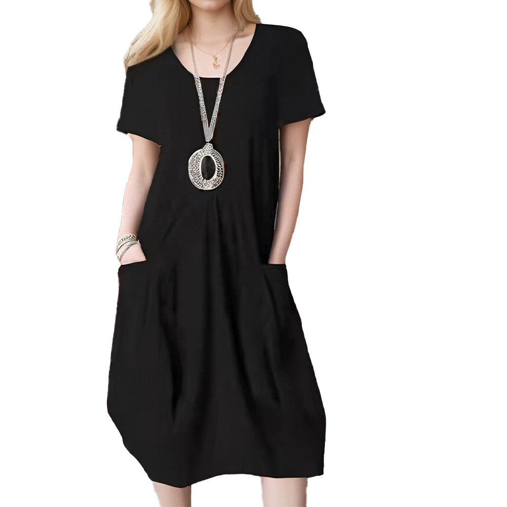 Women's casual short-sleeved dress with side pockets and a relaxed fit, size S