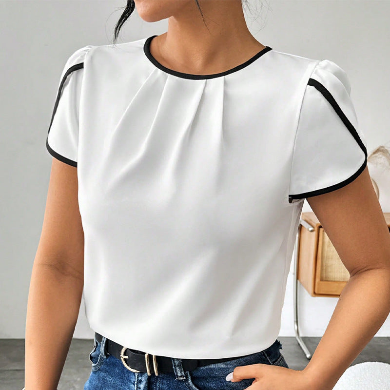 Women's top with fashionable puff sleeves and contrasting accents, size Valenzora
