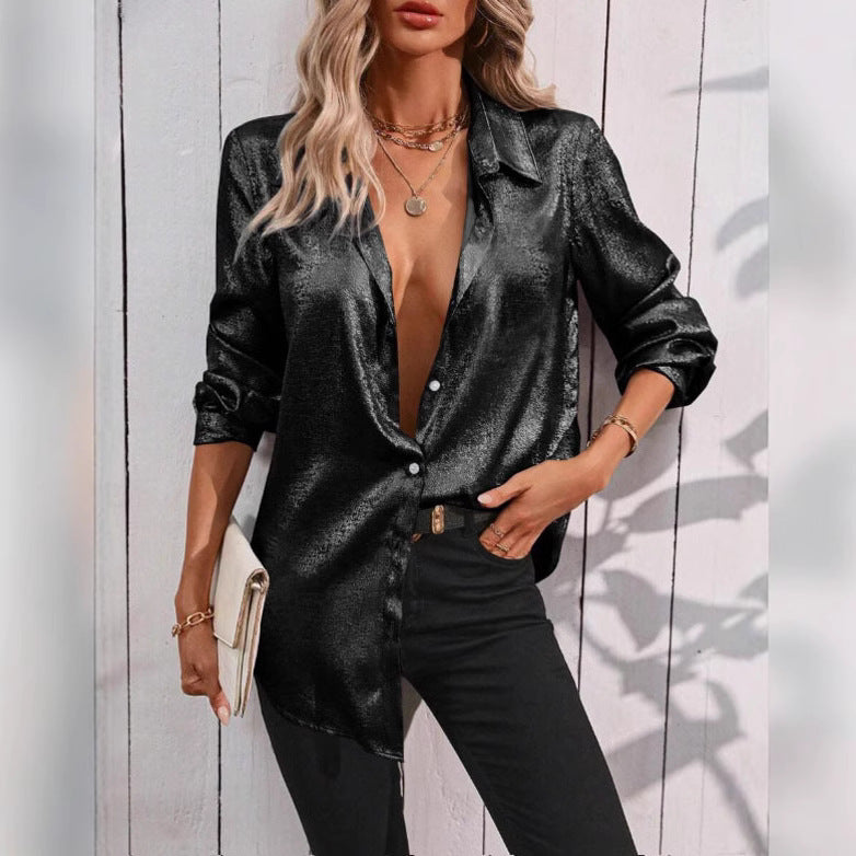 Damen glänzende Satinbluse mit modernen Cut-Out-Details, Größe