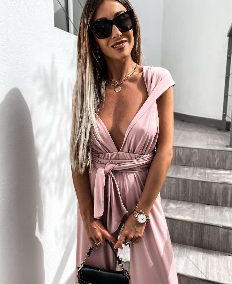 Valenzora | Ärmelloser Jumpsuit in Uni-Farbe mit Taillengürtel