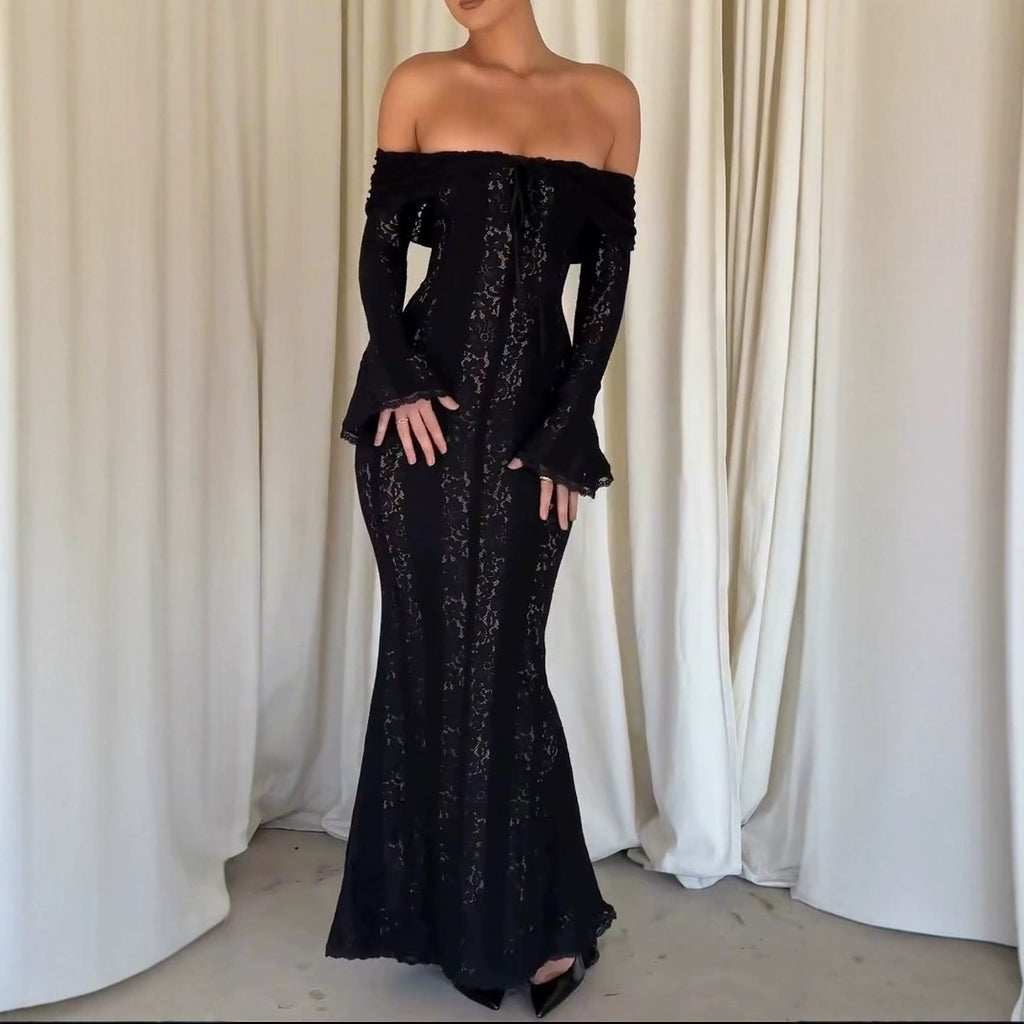 Valenzora | Enganliegendes Taillenkleid mit ausgestellten Ärmeln