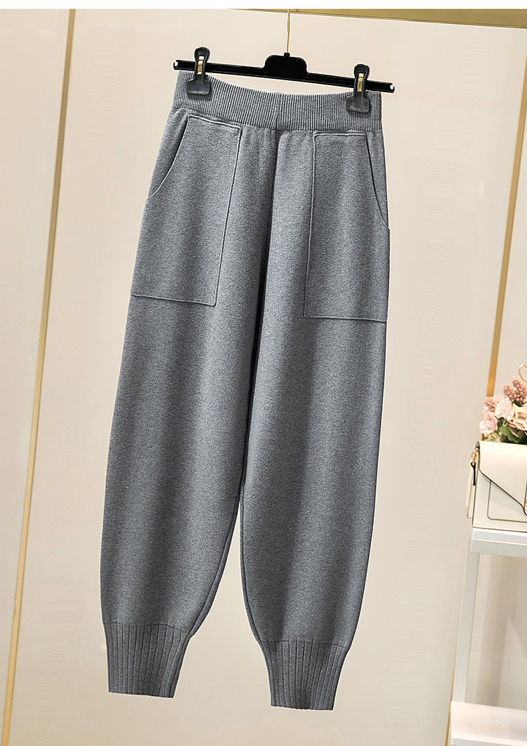 Women's trousers in plus sizes