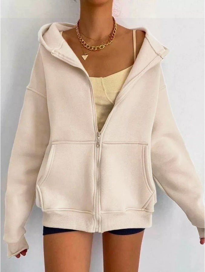 Women's oversized hoodie with zipper and practical pockets, size