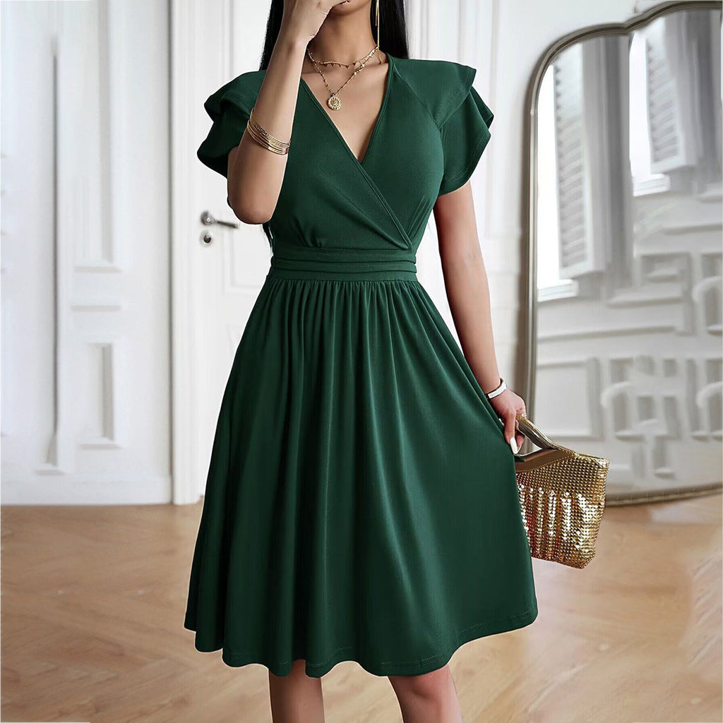 Valenzora | Elegant midi dress with V-neck