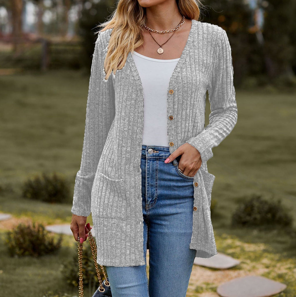 Damenstrickjacke mit elegantem Rippenmuster und praktischen Taschen, Größe