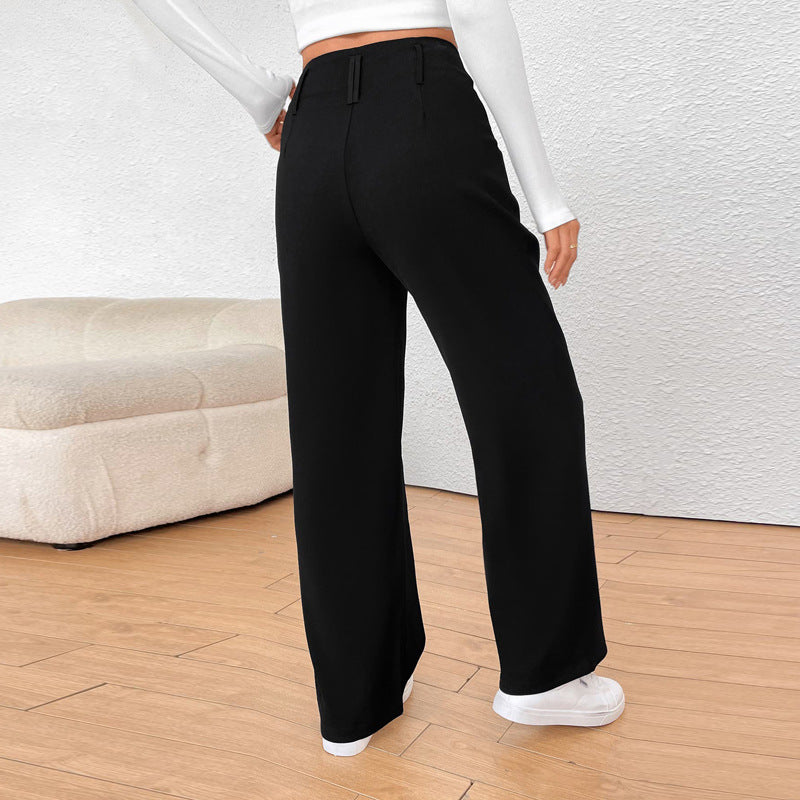 Damen-Anzughose mit weitem Bein, eleganten Bundfalten und hohen Taschen, Größe