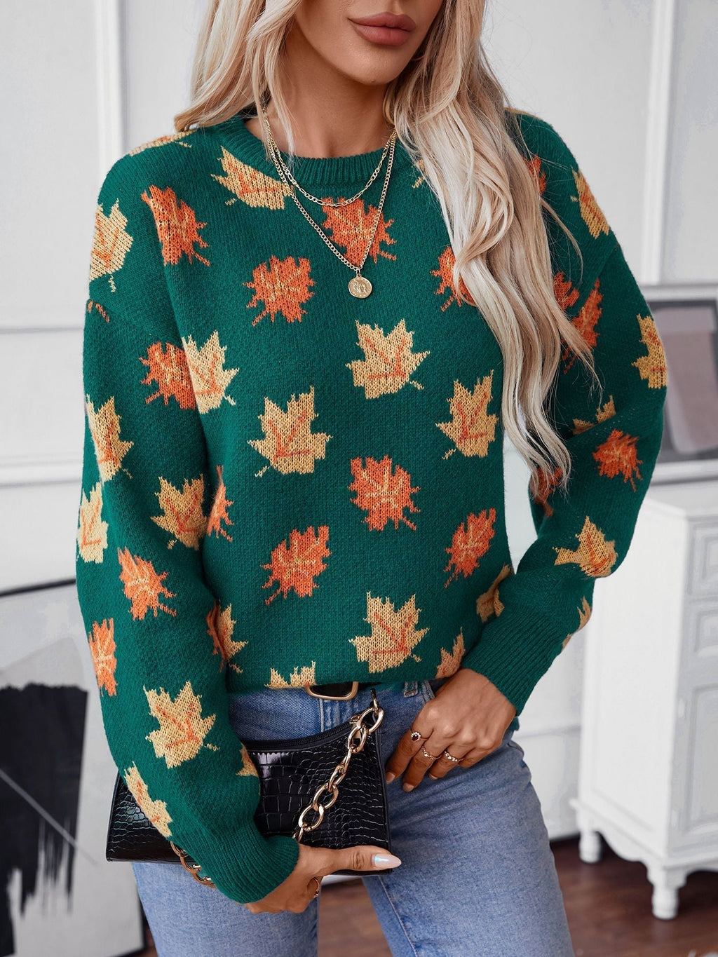 Valenzora Maple Leaf Jacquard Casual Pullover Sweater