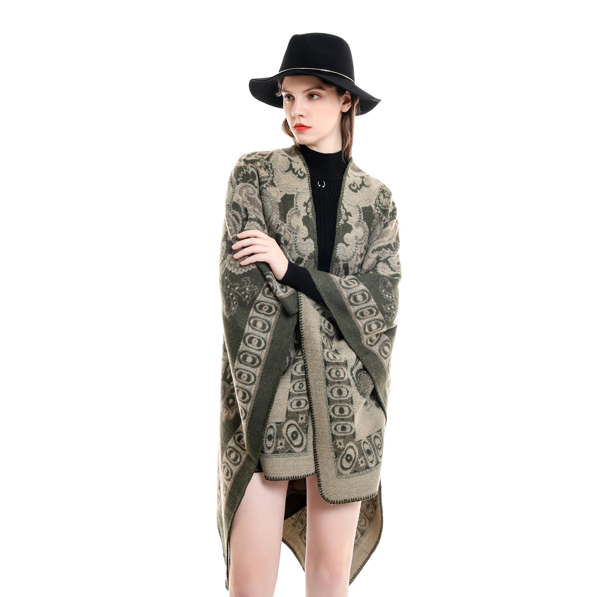 Women's elegant poncho with an artistic floral pattern and luxurious feel (size not specified)