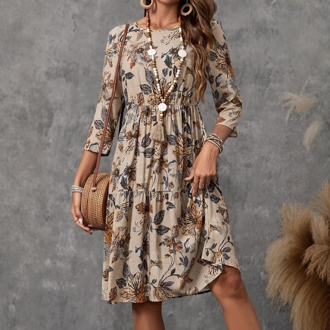 Women's midi dress with a loose fit and floral patterns, size