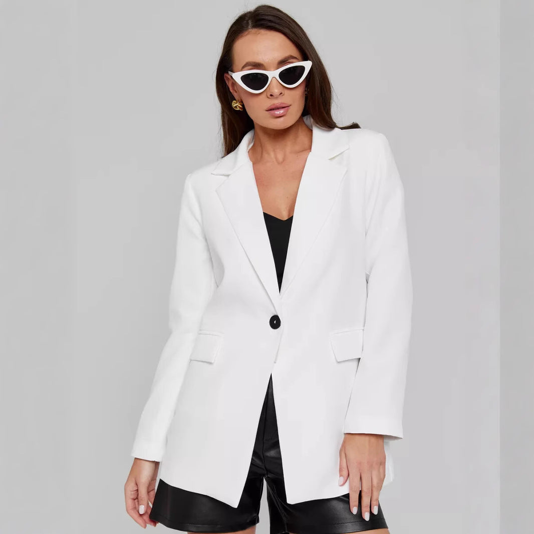 Women's elegant, tailored blazer in a modern cut, size