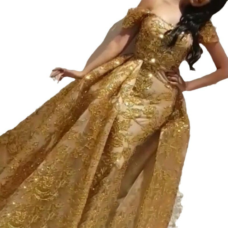 Glamouröses Damenabendkleid mit aufwendiger Goldpaillettenverzierung und eleganten Puffärmeln, Größe S