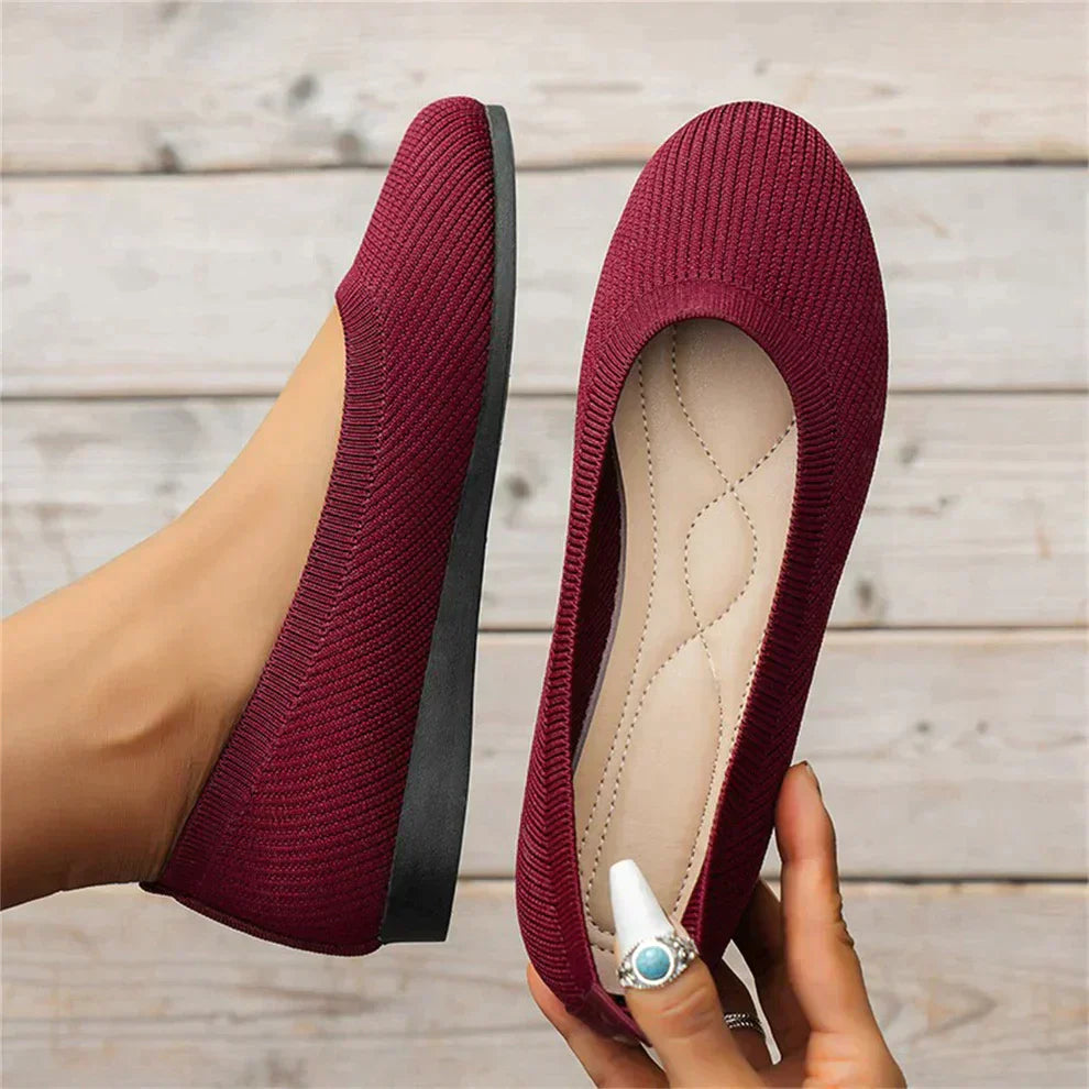 Valenzora | Comfortable orthopedic slippers for women - Stylish and supportive shoes