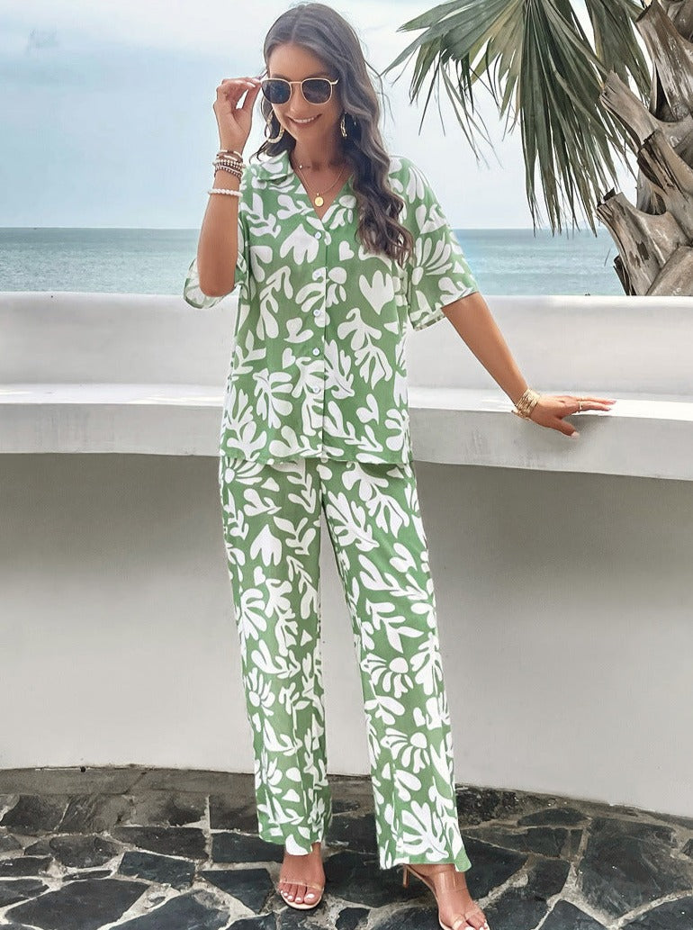 Valenzora | Summer suit with print and short sleeves
