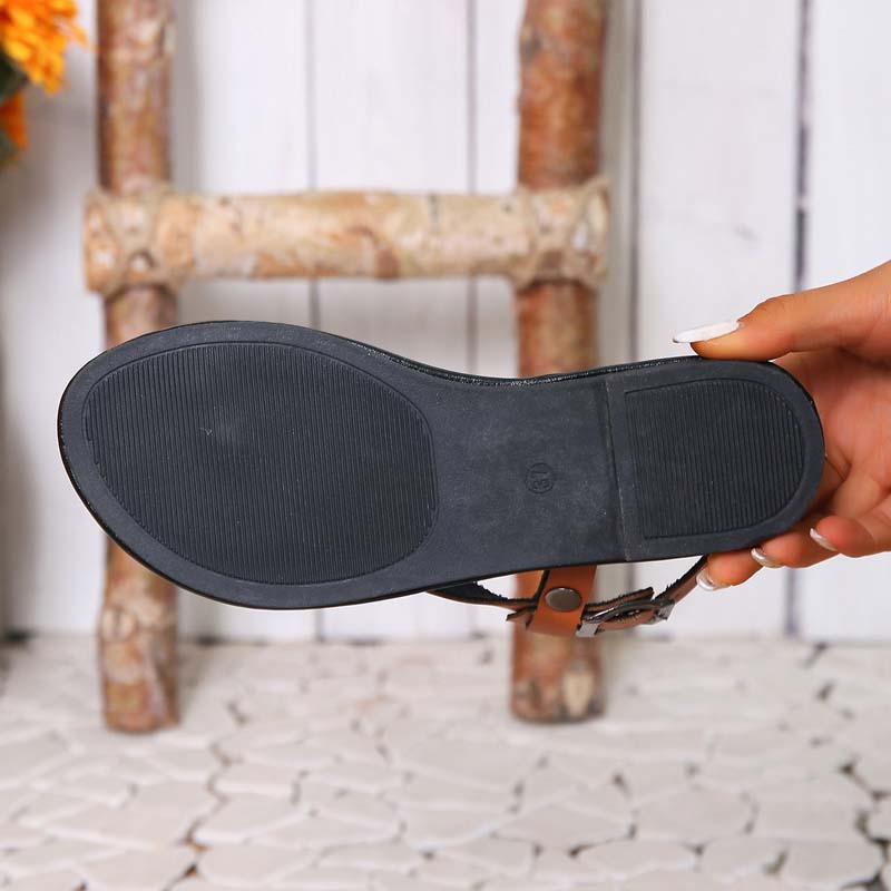 Valenzora | Minimalist Sandals with Buckle for Women