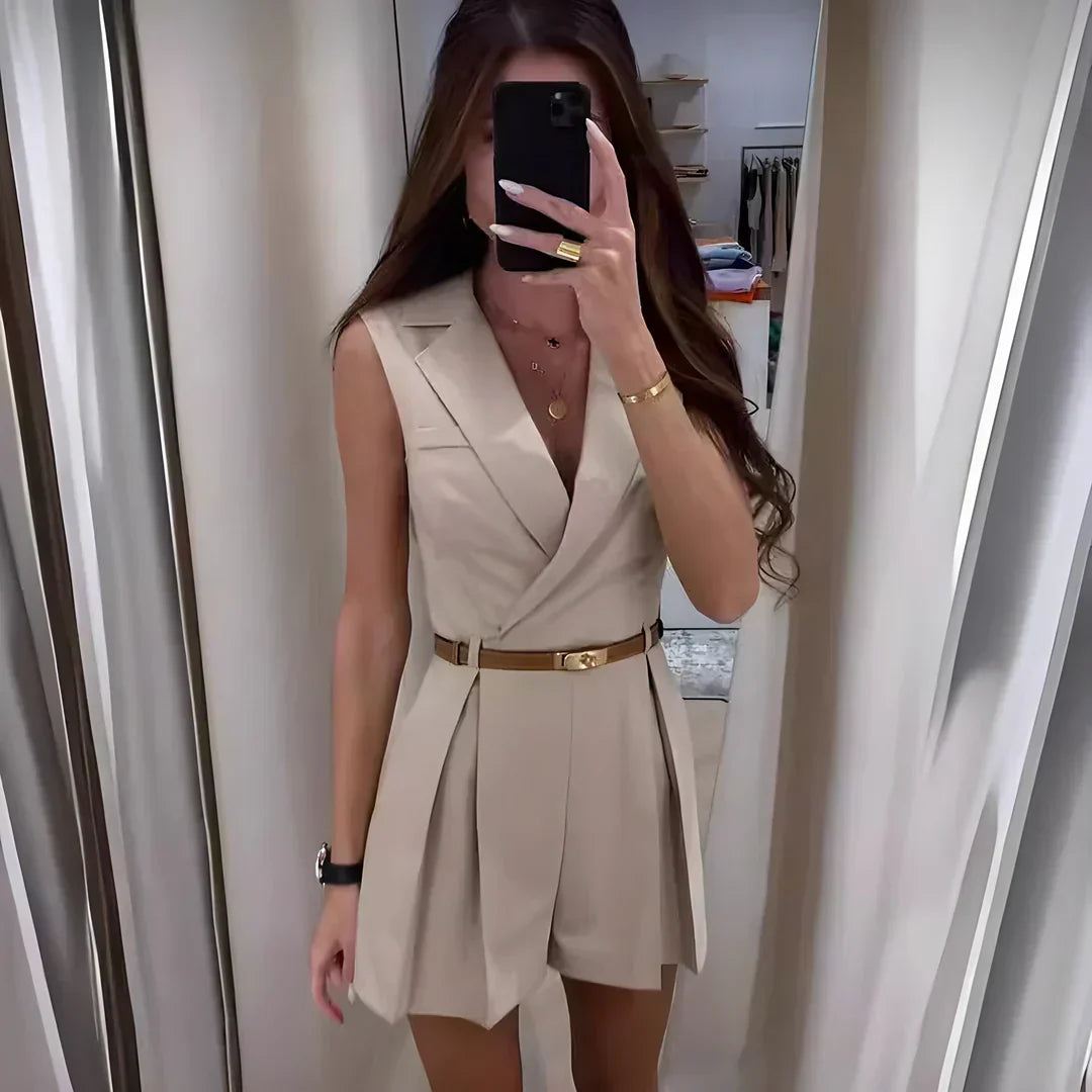 FRANCESCA™ | Stylish sleeveless jumpsuit