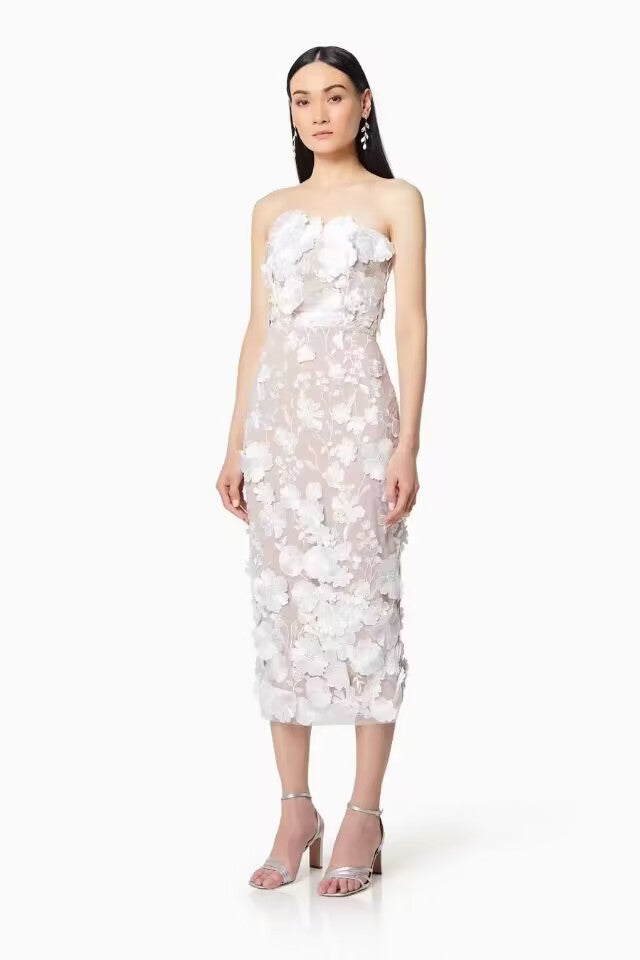 Damenkleid mit Blumenstickerei und elegantem, tailliertem Schnitt, Größe S