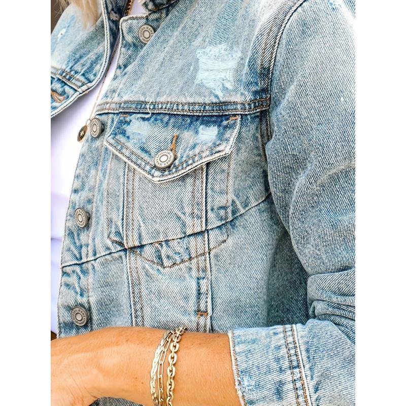 Damen-Jeansjacke mit lässigen Used-Details und modernem Schnitt, Größe S