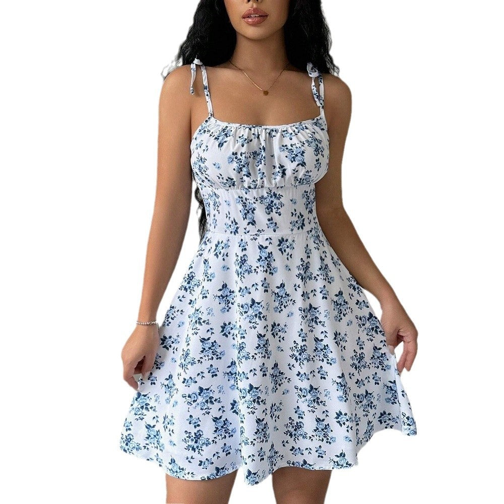 Damen-Sommerkleid mit verstellbaren Spaghettiträgern und floralen Akzenten, Größe [Größe fehlt]