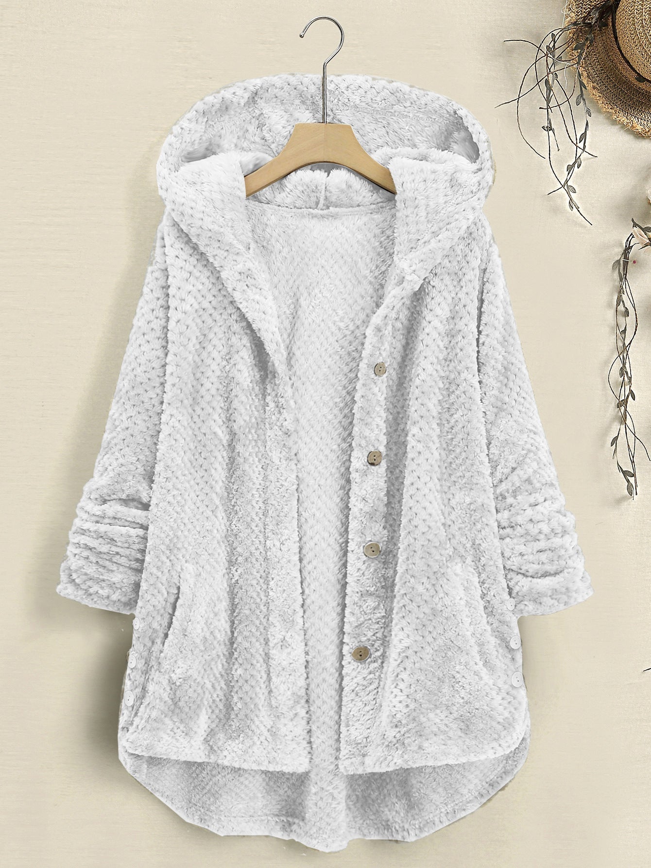 Ein lässiger Pullover von Tiara