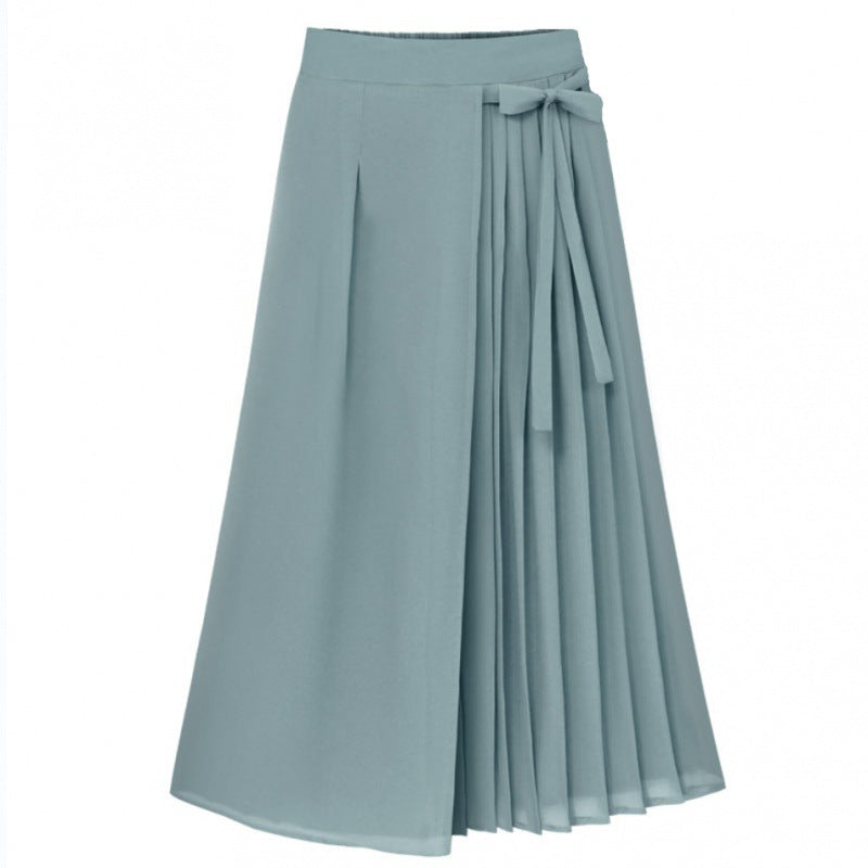 Women's pleated skirt with waistband and elegant draping, size