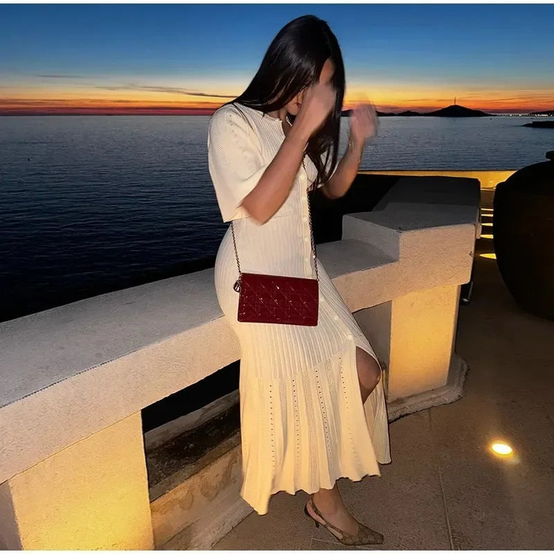 Damen-Strickkleid mit legerem Puffärmel, Größe