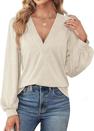 Comfortable women's shirt with V-neck and long sleeves, size