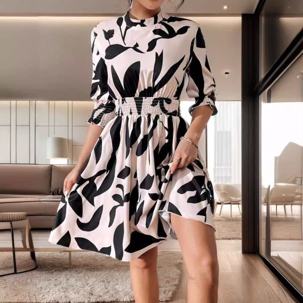 Valenzora | Printed three-quarter sleeve round neck dress