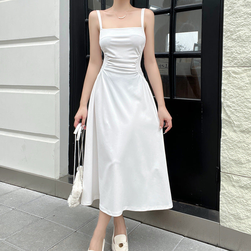 Elegantes Spaghettiträger-Midikleid für Damen mit figurbetonter Silhouette und raffinierten Drapierungen, Größe [size]