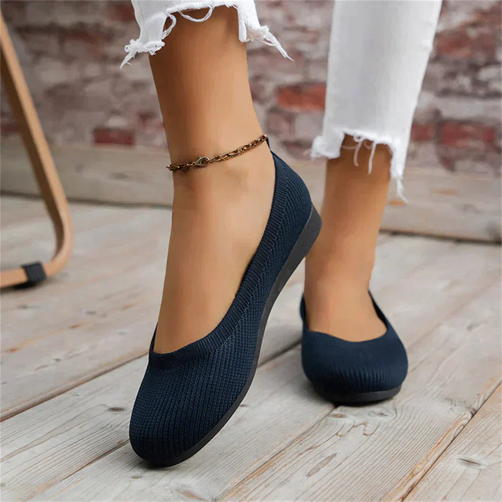 Valenzora | Comfortable orthopedic slippers for women - Stylish and supportive shoes