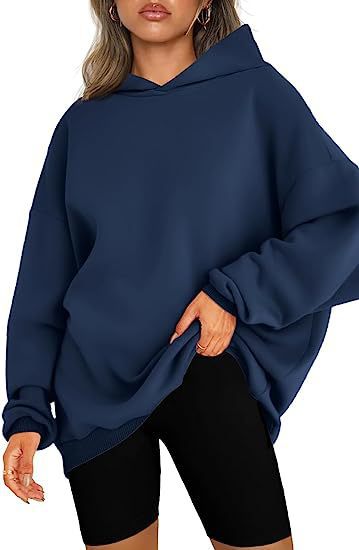 Women's oversized hoodie with side slits, size