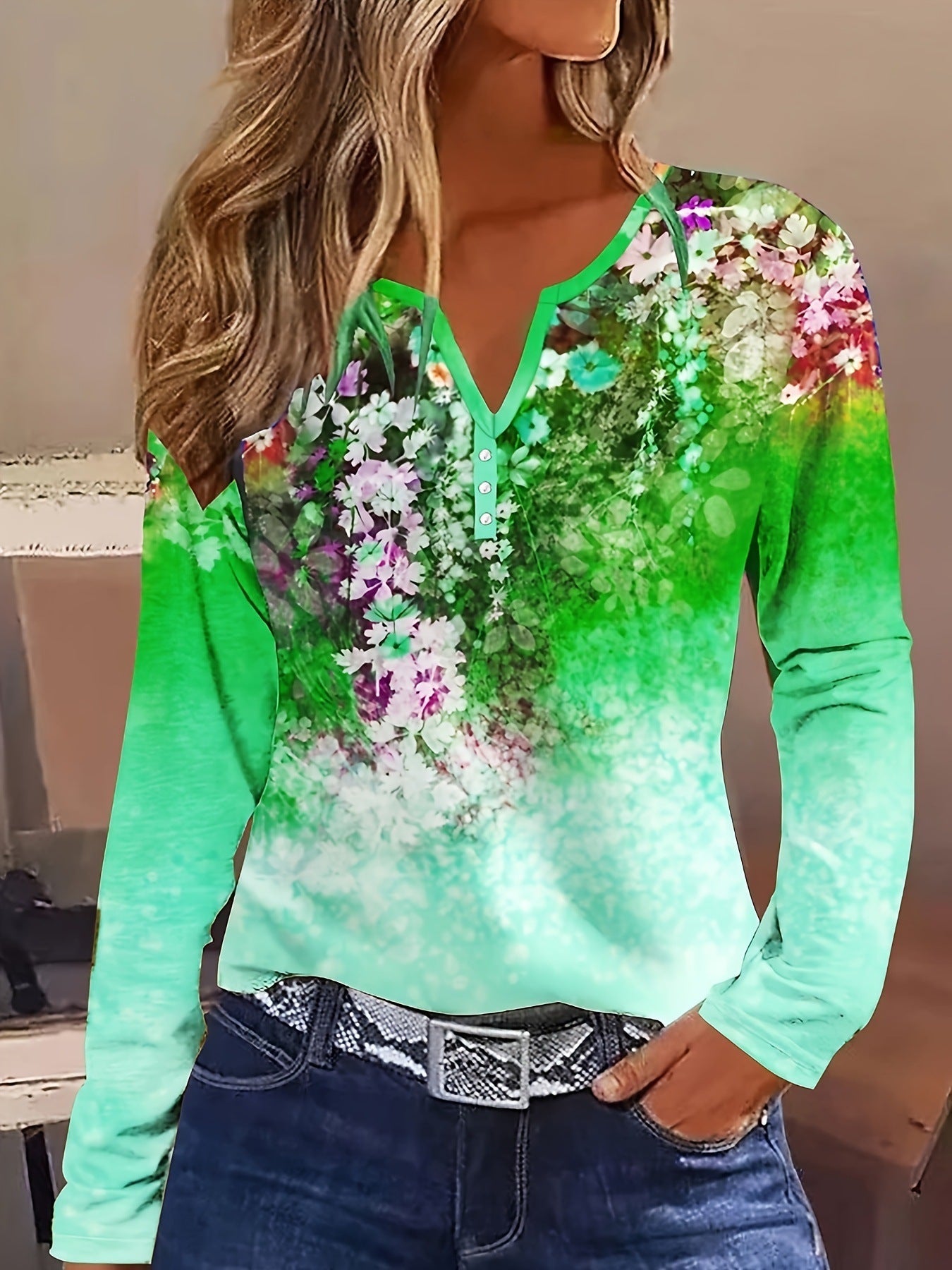 Valenzora | Florales Langarmshirt mit Rundhalsausschnitt