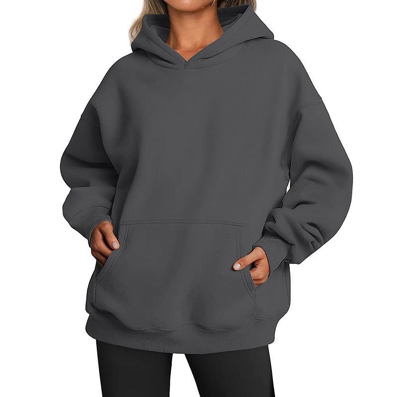Women's oversized hoodie in a soft cotton blend with practical pockets, size S