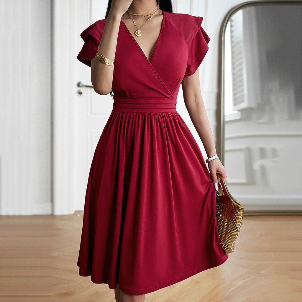 Valenzora | Elegant midi dress with V-neck