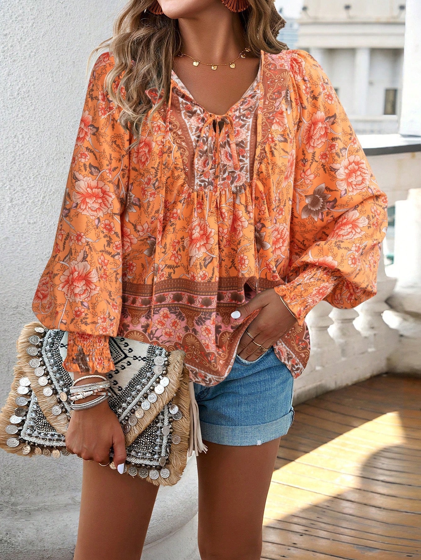 Damen Blusenshirt mit Blumenmuster und legerem Schnitt, Größe S