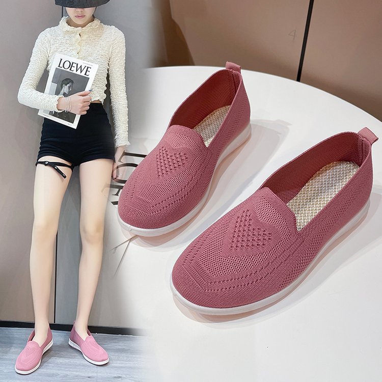 Bequeme Slip-On-Sneaker für Damen mit atmungsaktivem Strickobermaterial, Größe S
