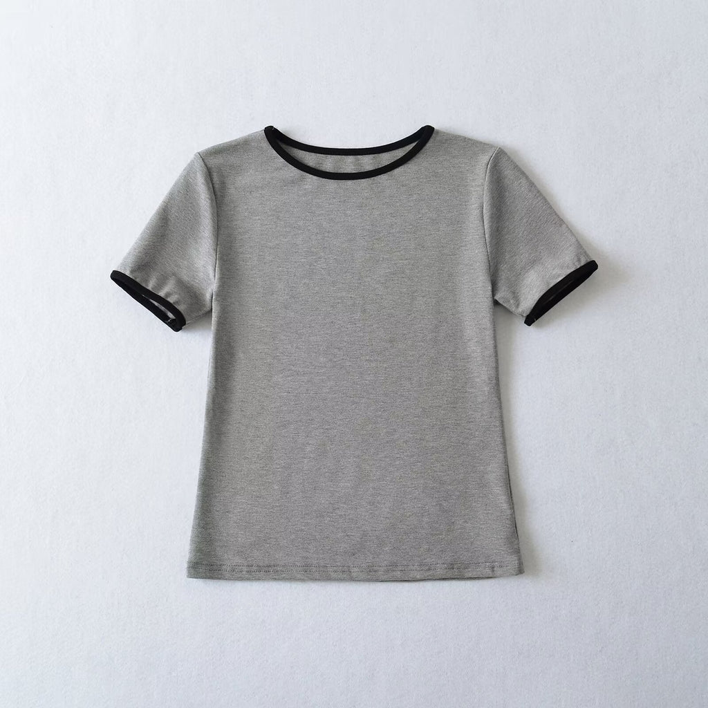 Women's classic T-shirt with contrasting sleeve cuffs and high-quality cotton, size [size missing]