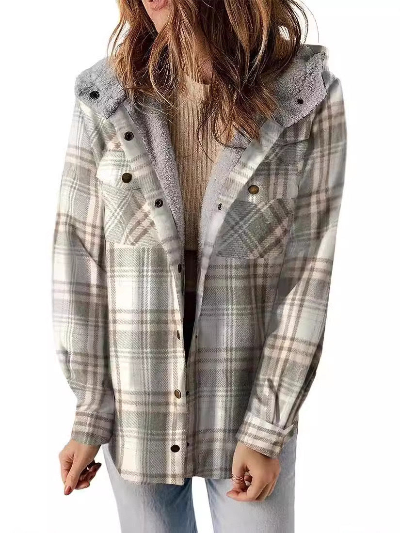 Women's flannel jacket with fleece lining, size