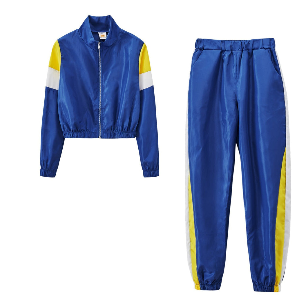 Women's tracksuit with fashionable color accents, size