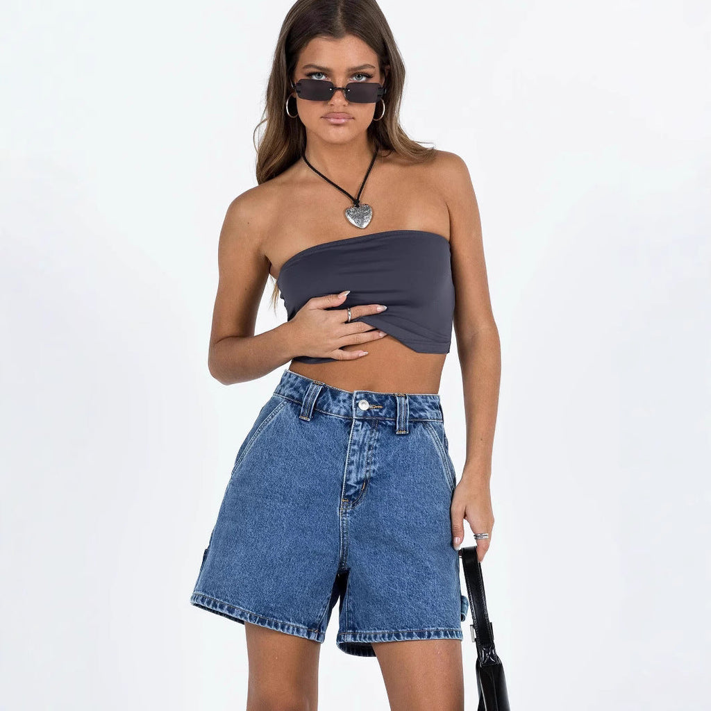 Women's high-waisted denim shorts with a relaxed fit, size [size missing]