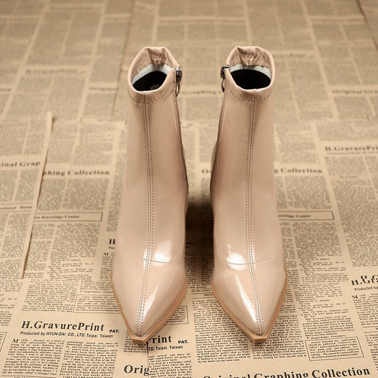 Valenzora | Patent leather ankle boots with block heel