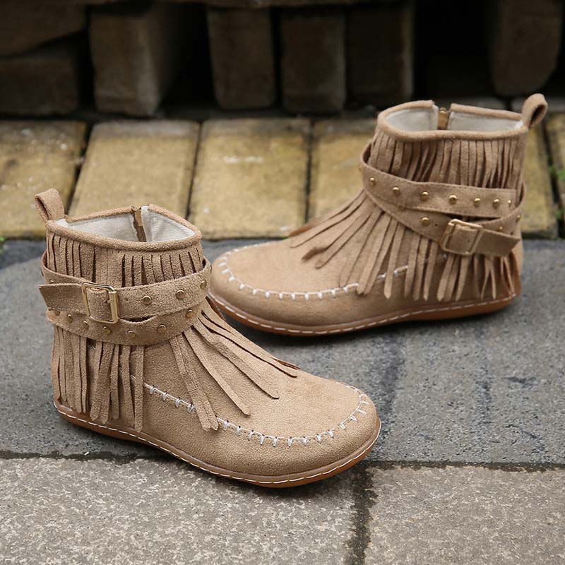 Valenzora | Boho ankle boots with fringes and buckles for women