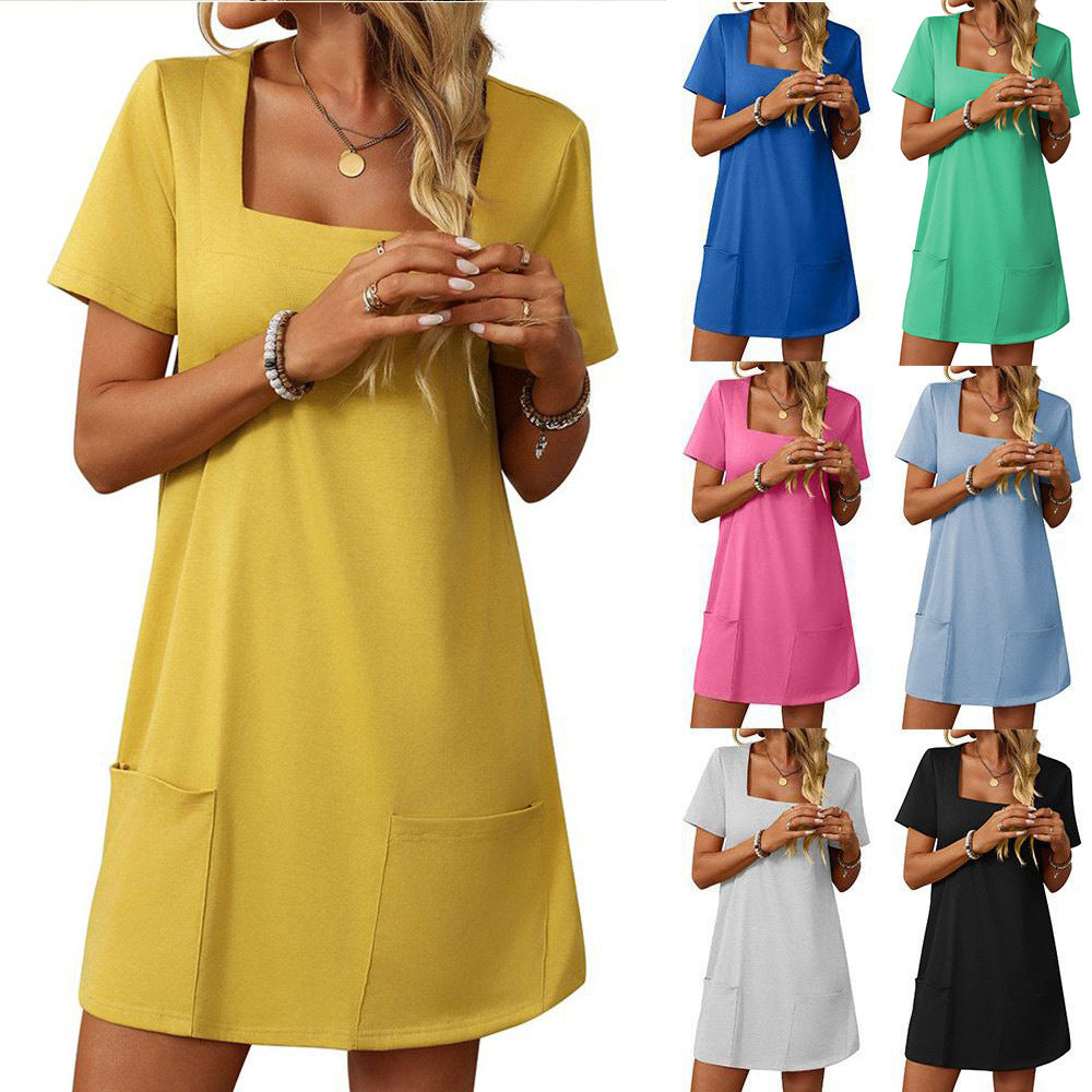 Women's casual dress with a square neckline and practical Drune pockets