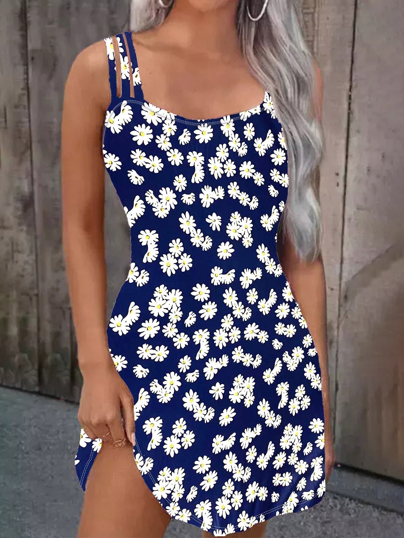 Women's short floral dress with adjustable spaghetti straps, size