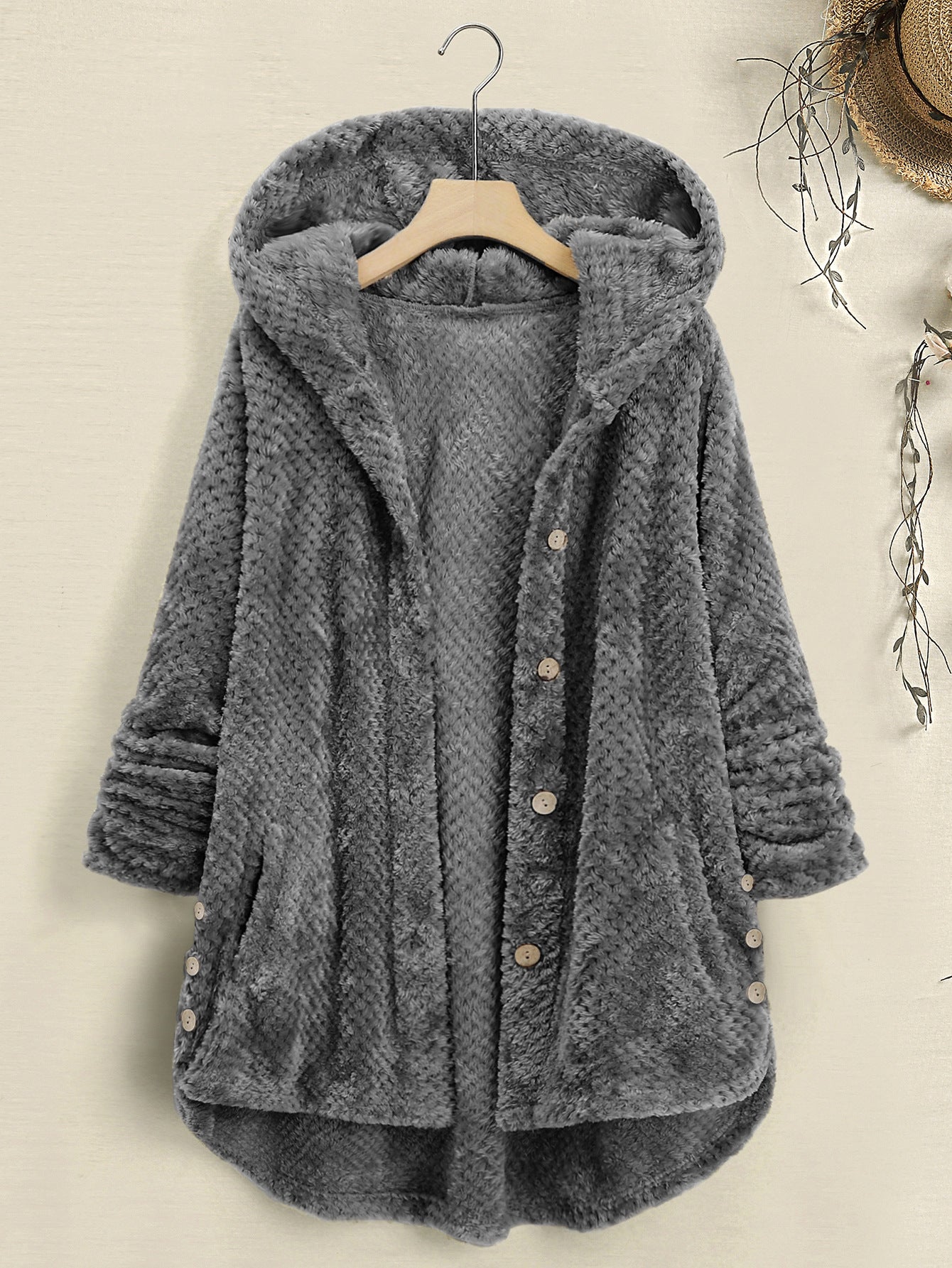 Ein lässiger Pullover von Tiara