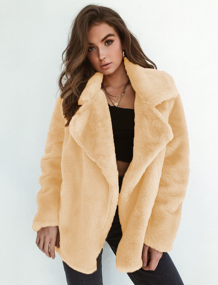 Women's elegant faux fur jacket with soft collar and relaxed fit, size [size]