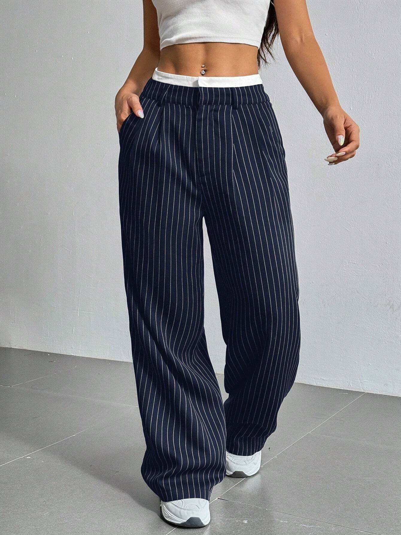 Elegante Damen-Hose mit weitem Bein und Nadelstreifen, hoher Bund, Größe